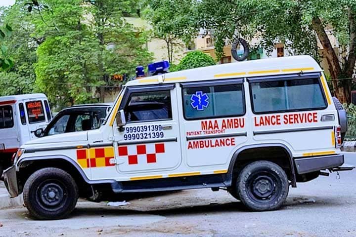 Ambulance Service in Daliganj