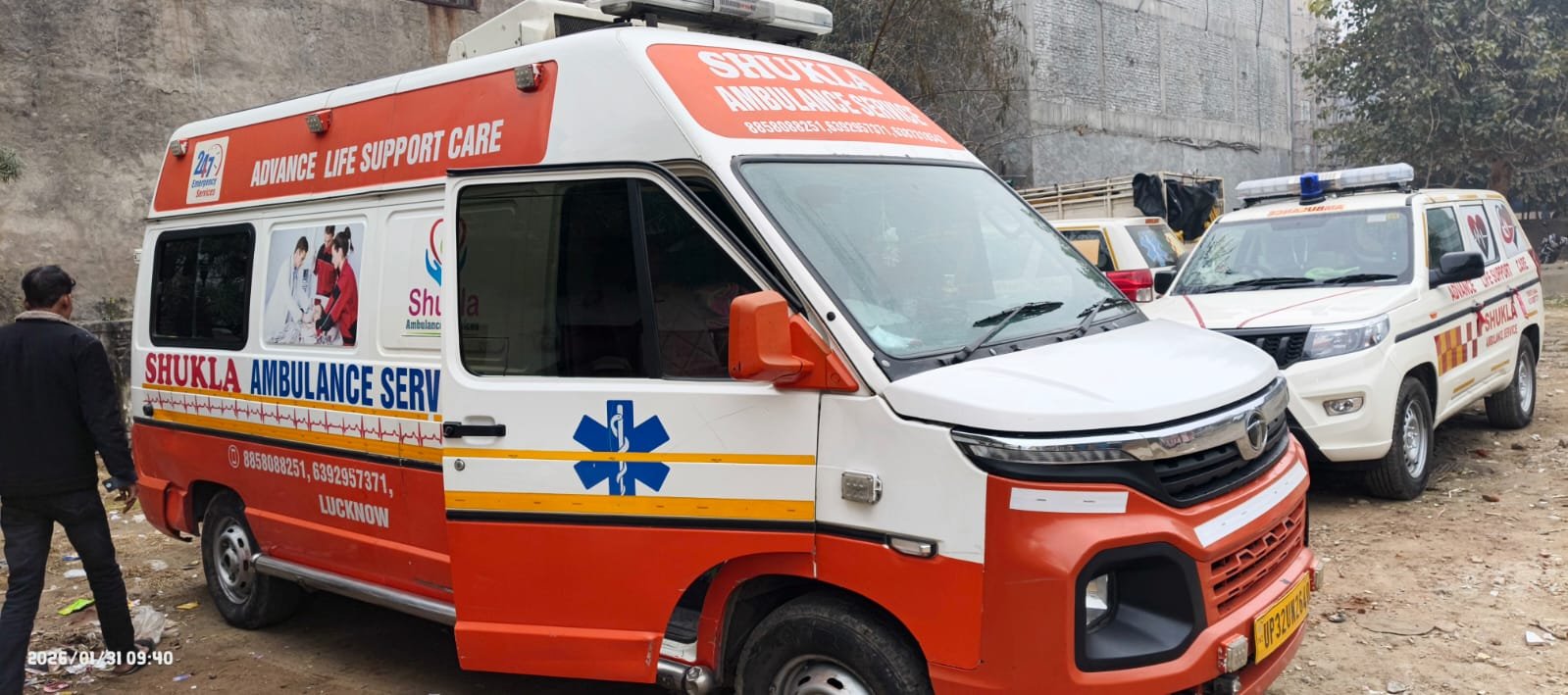 Shukla Ambulance Service van
